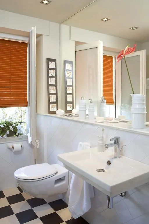 Hotel Mar De Tasmania - Auto Check-In La Bisbal d'Emporda 2*,  Spain