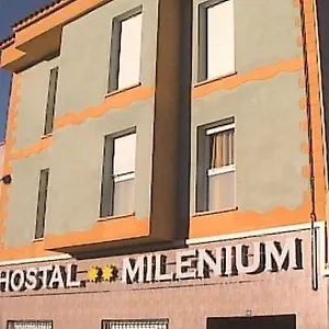 Auberge de jeunesse Milenium, Els Monjos